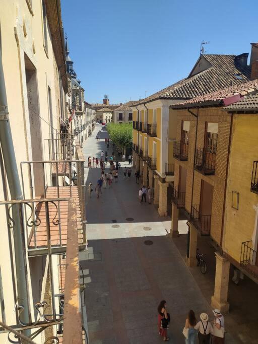 Precioso y espacioso piso ideal para familias. El Burgo De Osma Bagian luar foto