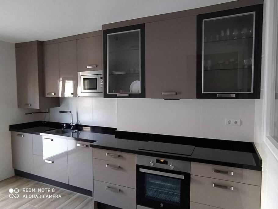 Precioso y espacioso piso ideal para familias. El Burgo De Osma Bagian luar foto