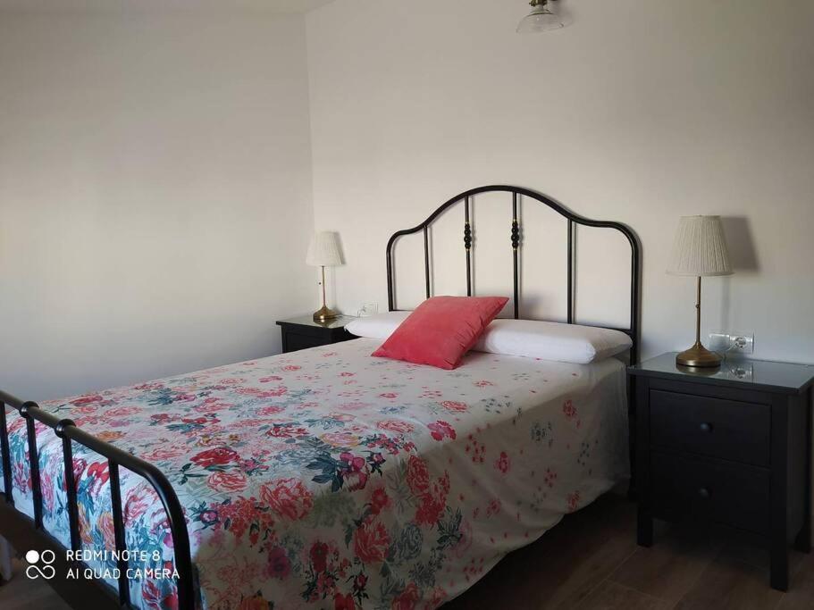 Precioso y espacioso piso ideal para familias. El Burgo De Osma Bagian luar foto